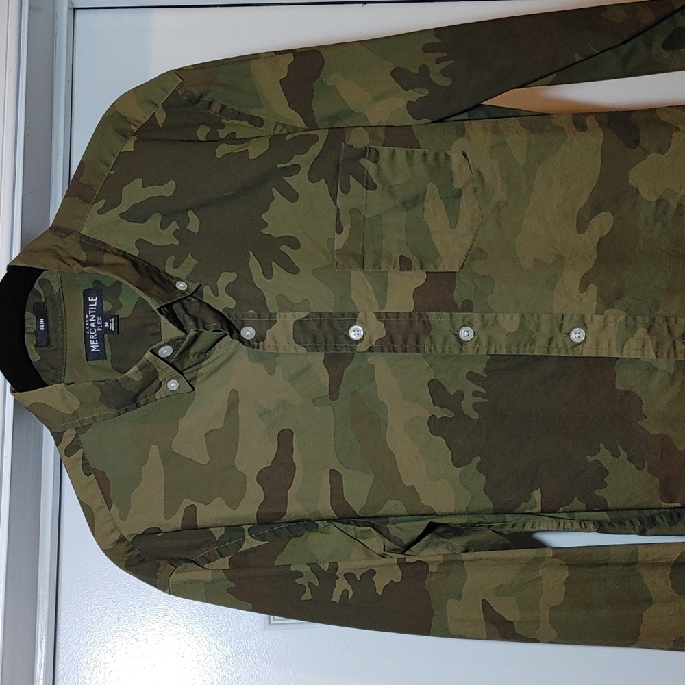 J Crew Mercantile Flex camo button down